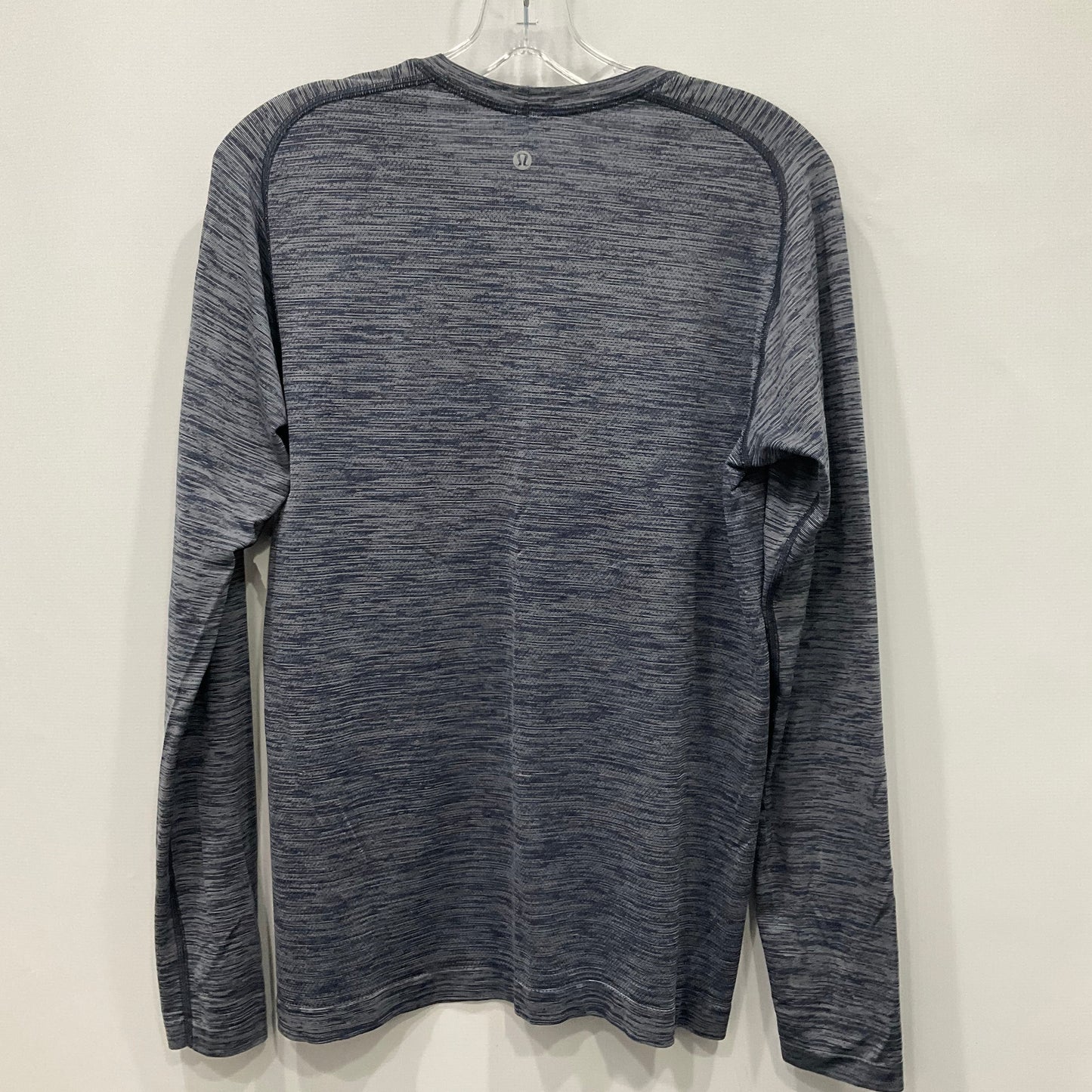 Athletic Top Long Sleeve Collar By Lululemon In Blue, Size: 4