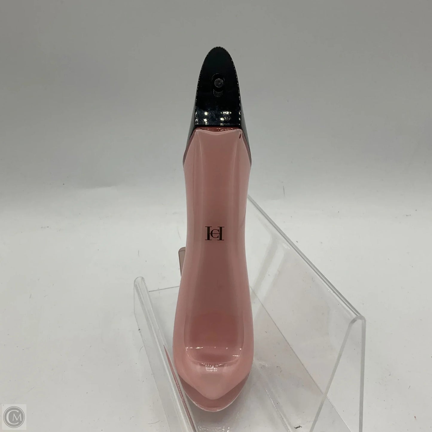 Fragrance Designer By Carolina Herrera, Size: Medium