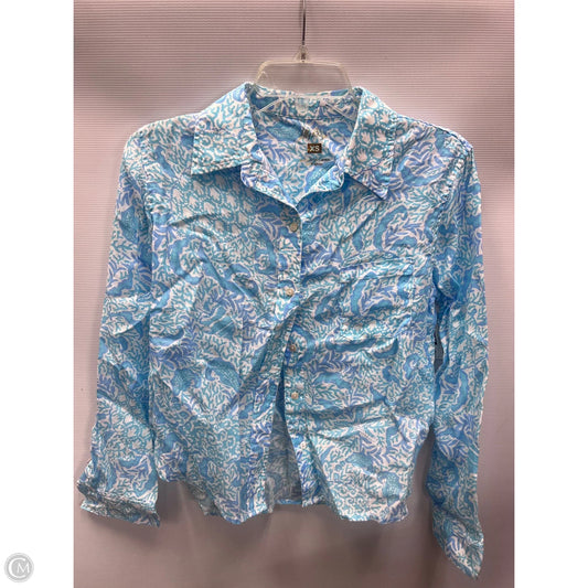 Top Long Sleeve Designer By Lilly Pulitzer In Blue & White, Size: Xs