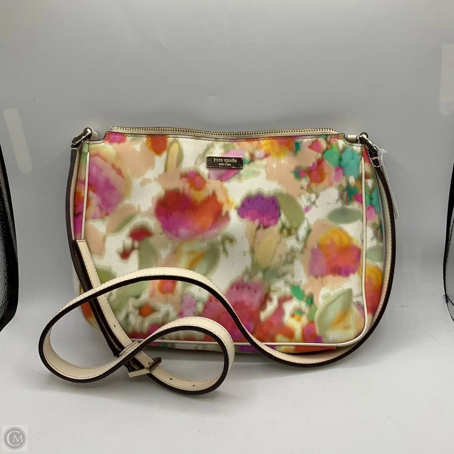 Crossbody Designer By Kate Spade, Size: Medium