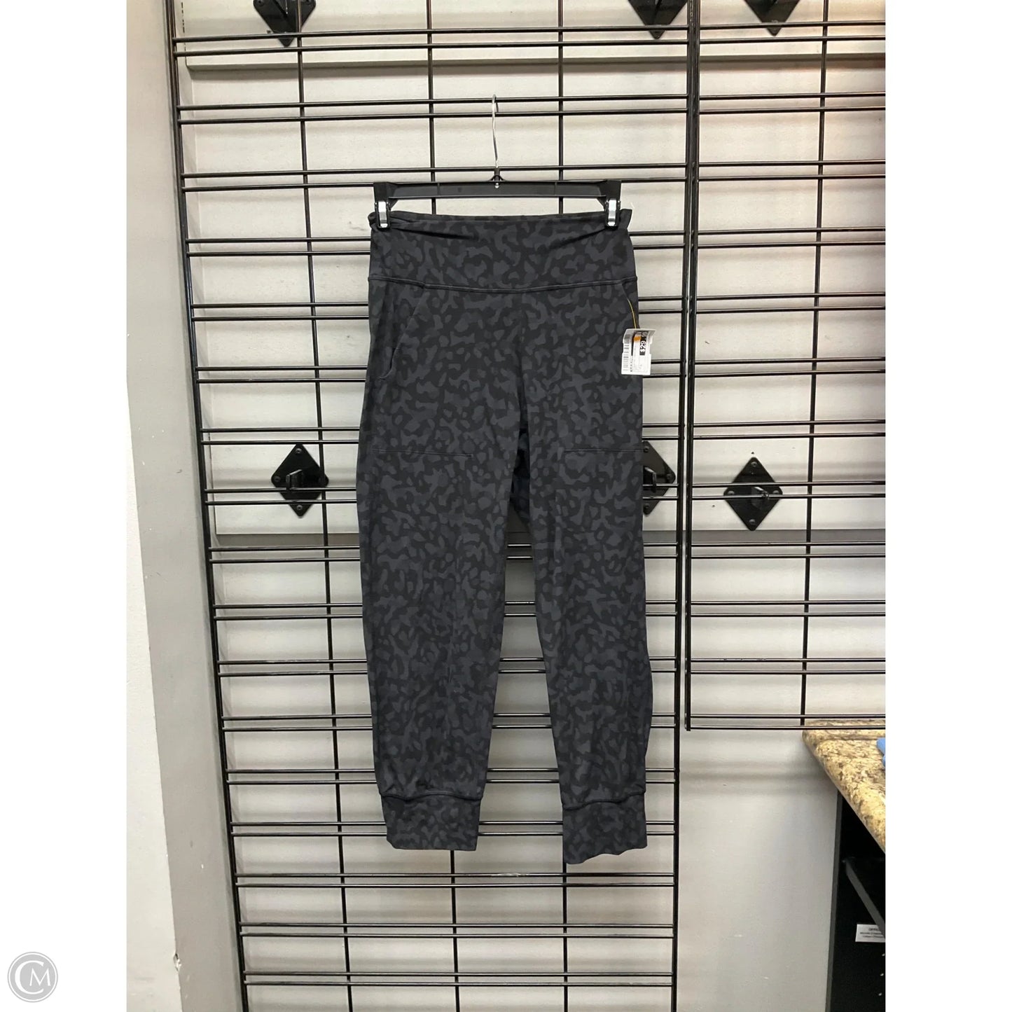 Athletic Leggings By Lululemon In Grey, Size: S