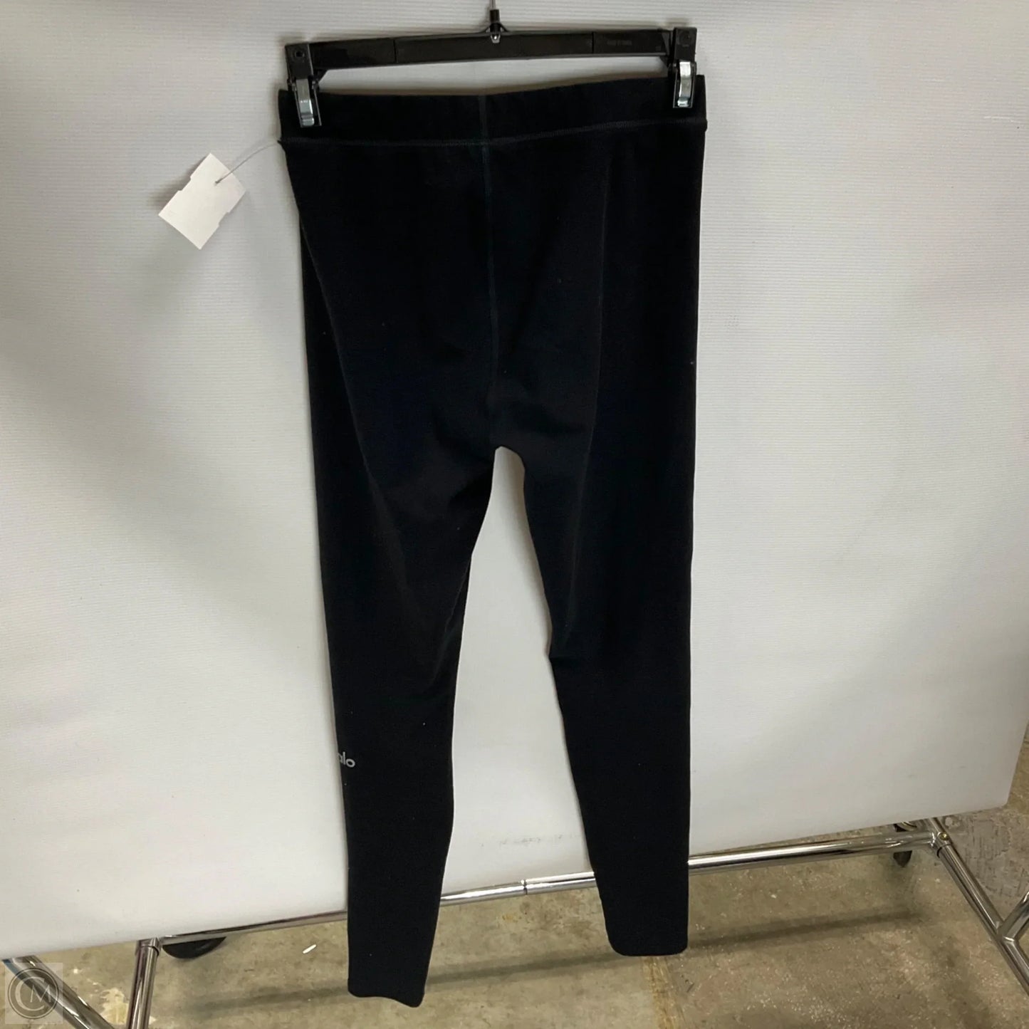Athletic Leggings By Alo In Black, Size: Xs
