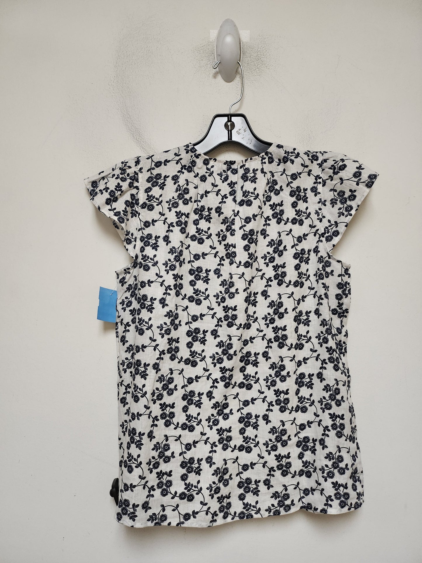 Top Sleeveless By Ann Taylor In Blue & White, Size: Xs