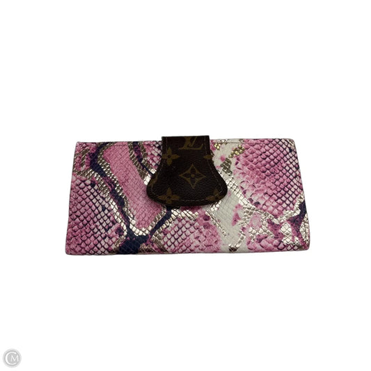 Wallet By Clothes Mentor, Size: Large