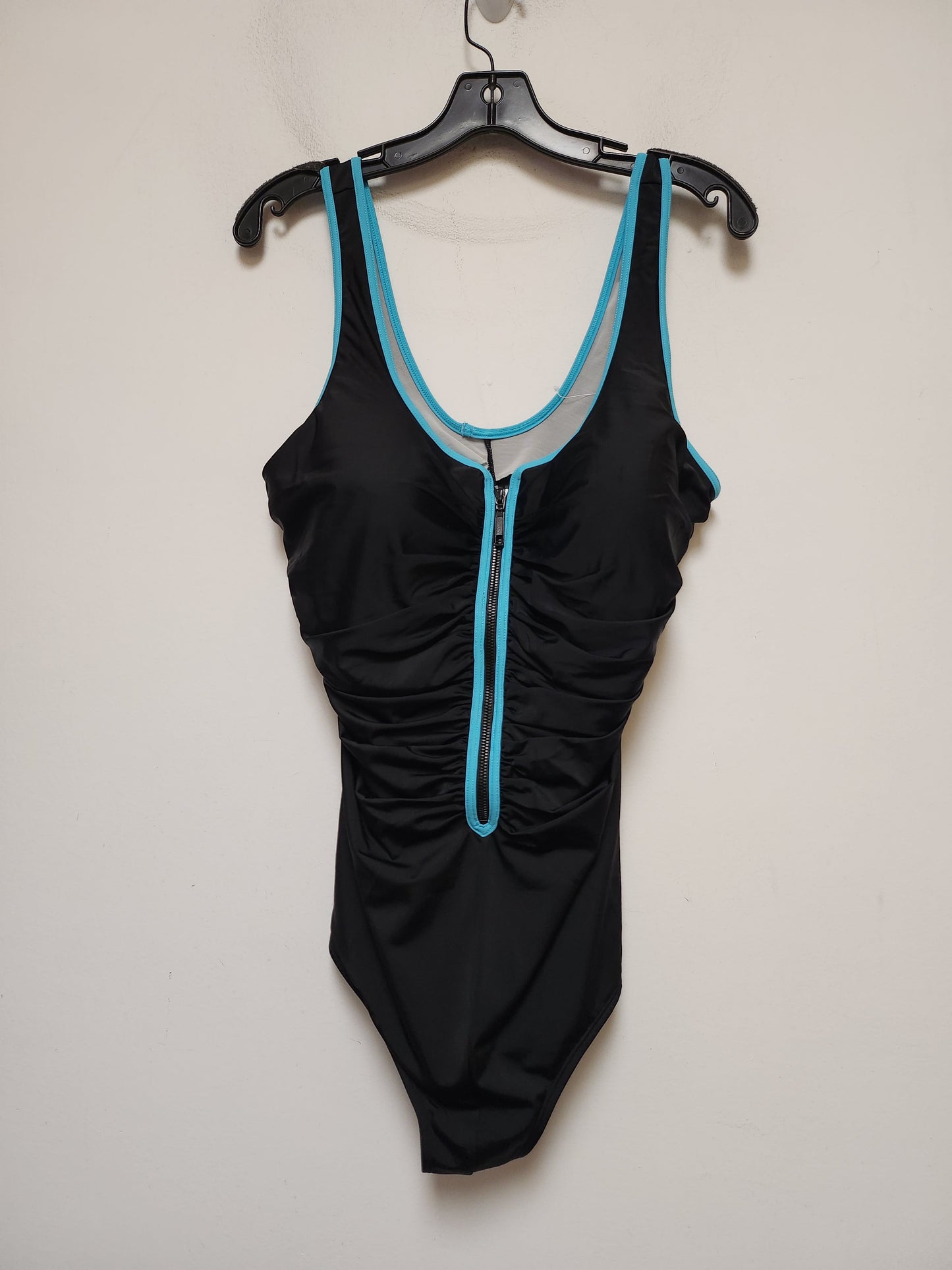 Black Swimsuit Clothes Mentor, Size Xl