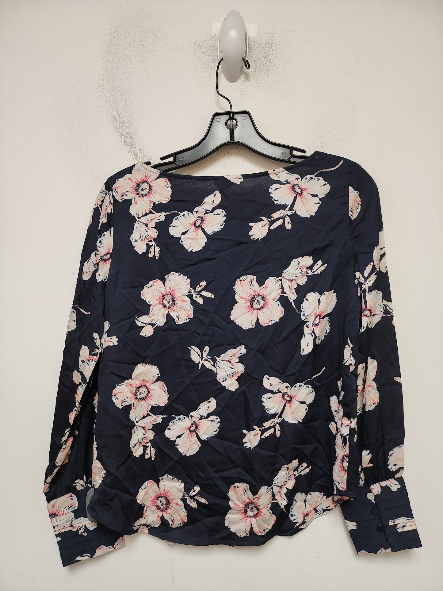 Top Long Sleeve By Ann Taylor In Floral Print, Size: Xsp