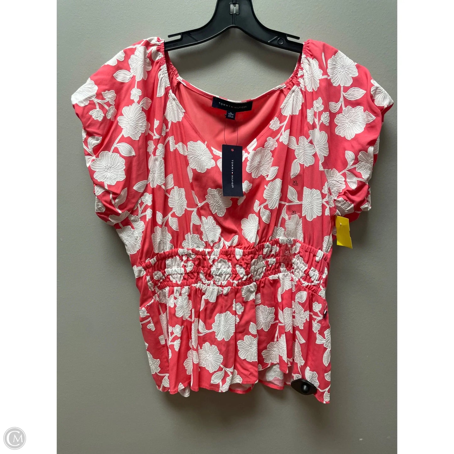 Top Short Sleeve By Tommy Hilfiger In Pink & White, Size: Xl