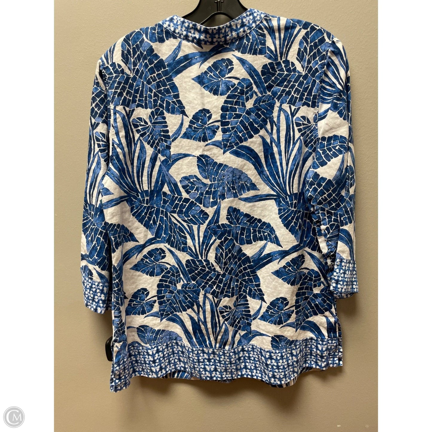 Top Short Sleeve By Tommy Bahama In Blue & White, Size: M