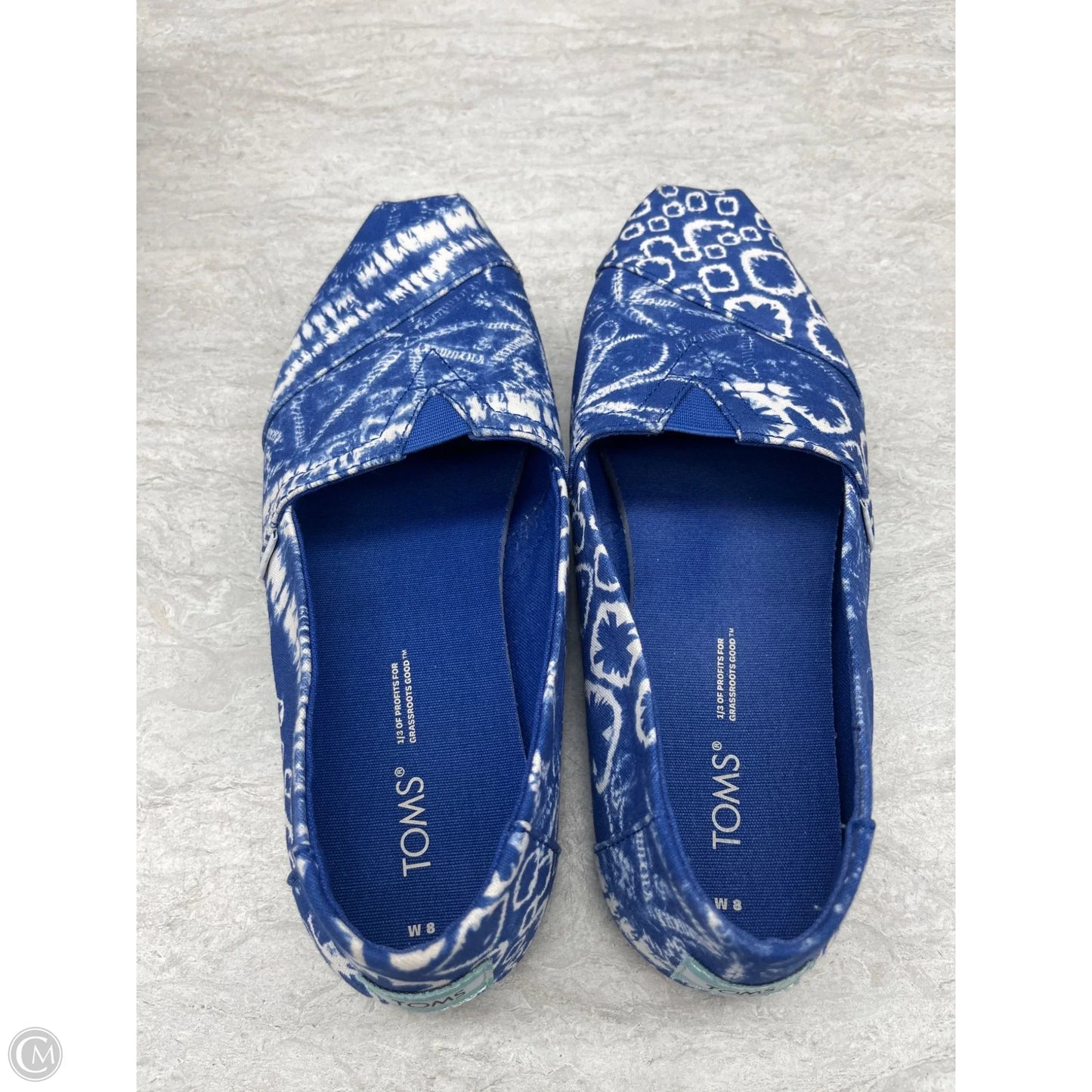 Shoes Flats By Toms In Blue & White, Size: 8