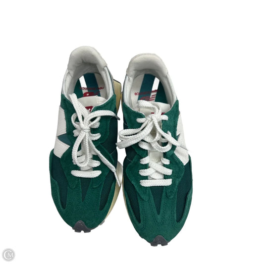Shoes Sneakers By New Balance In Cream & Green, Size: 6