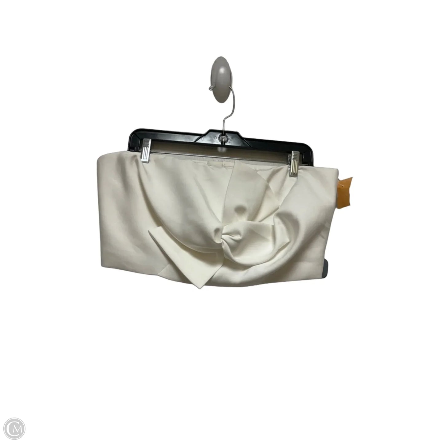 Top Sleeveless By Chicwish In White, Size: Xl