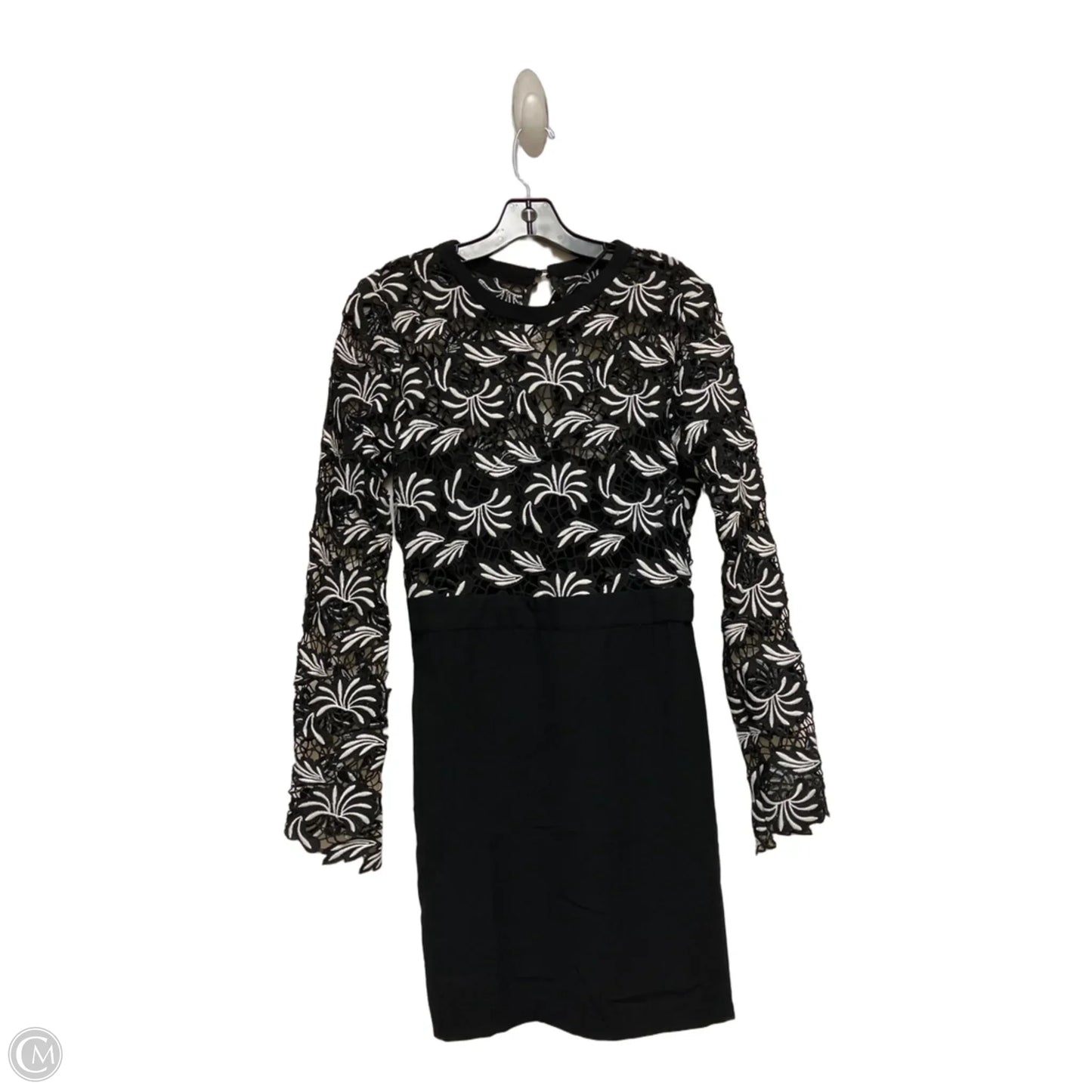 Dress Casual Short By Romeo And Juliet In Black & White, Size: L