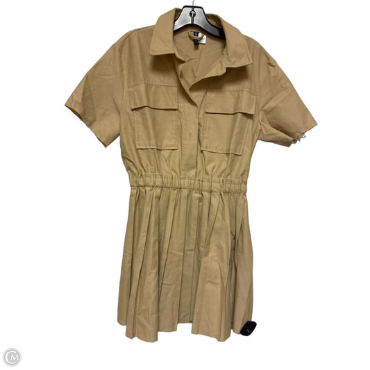 Dress Casual Short By Divided In Tan, Size: S