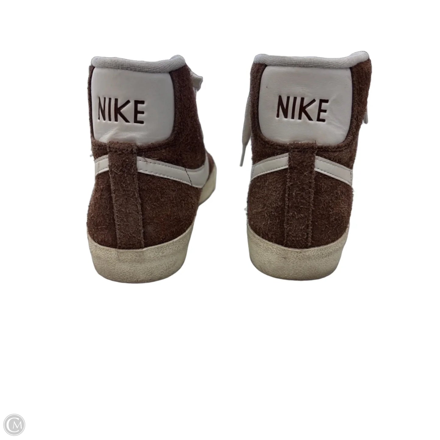 Shoes Sneakers By Nike In Brown, Size: 9