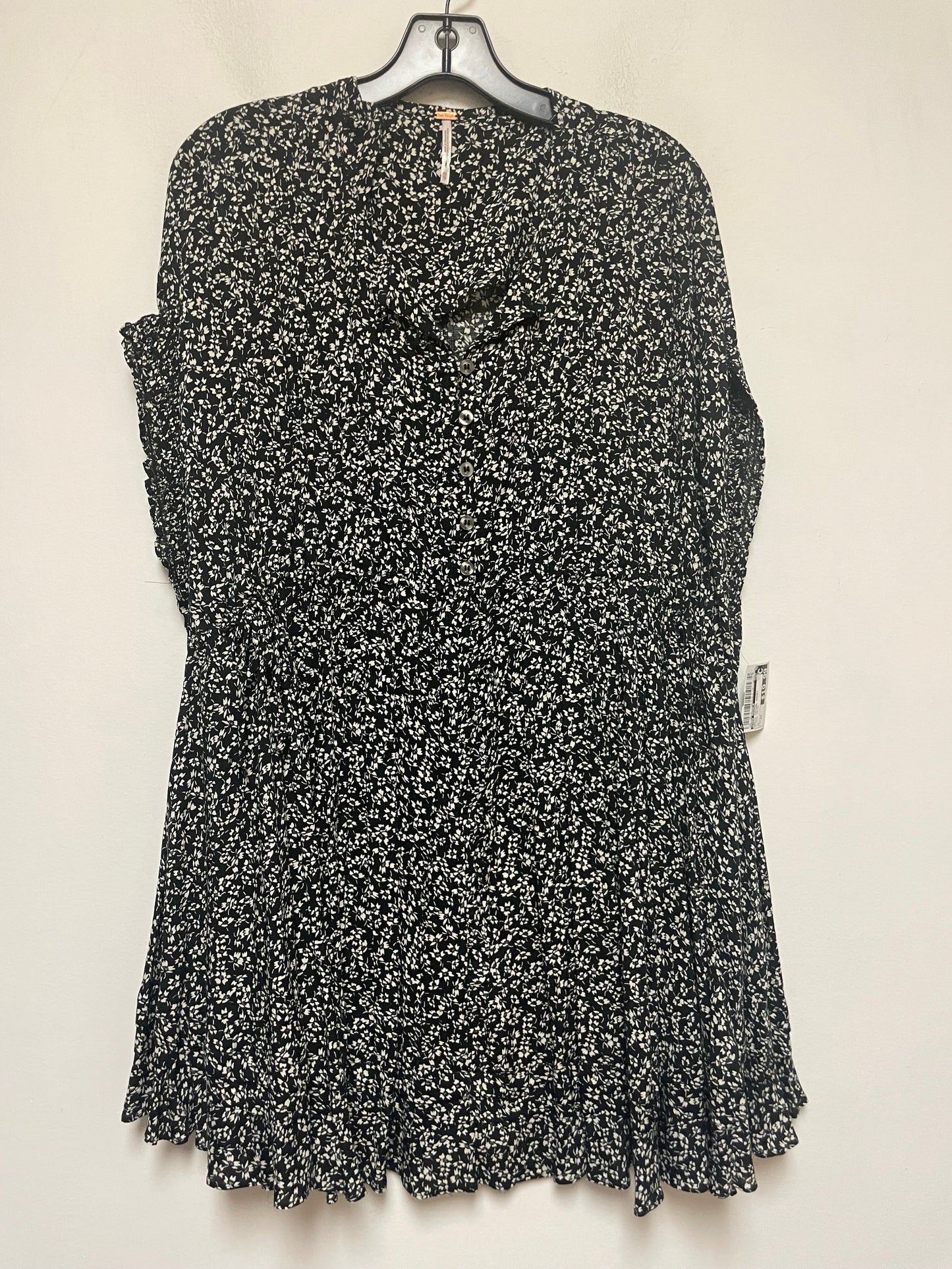 Dress Casual Short By Free People  Size: Xs