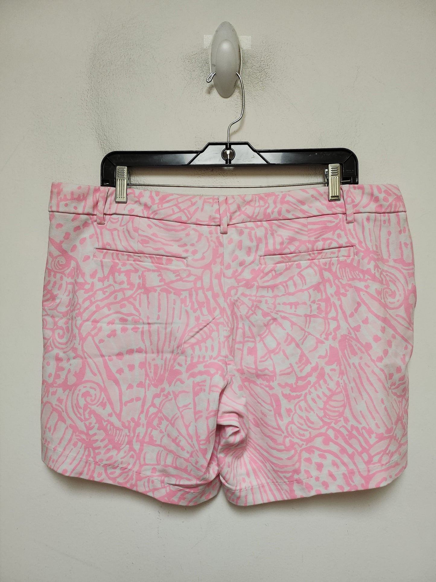 Shorts Designer By Lilly Pulitzer In Pink & White, Size: 14