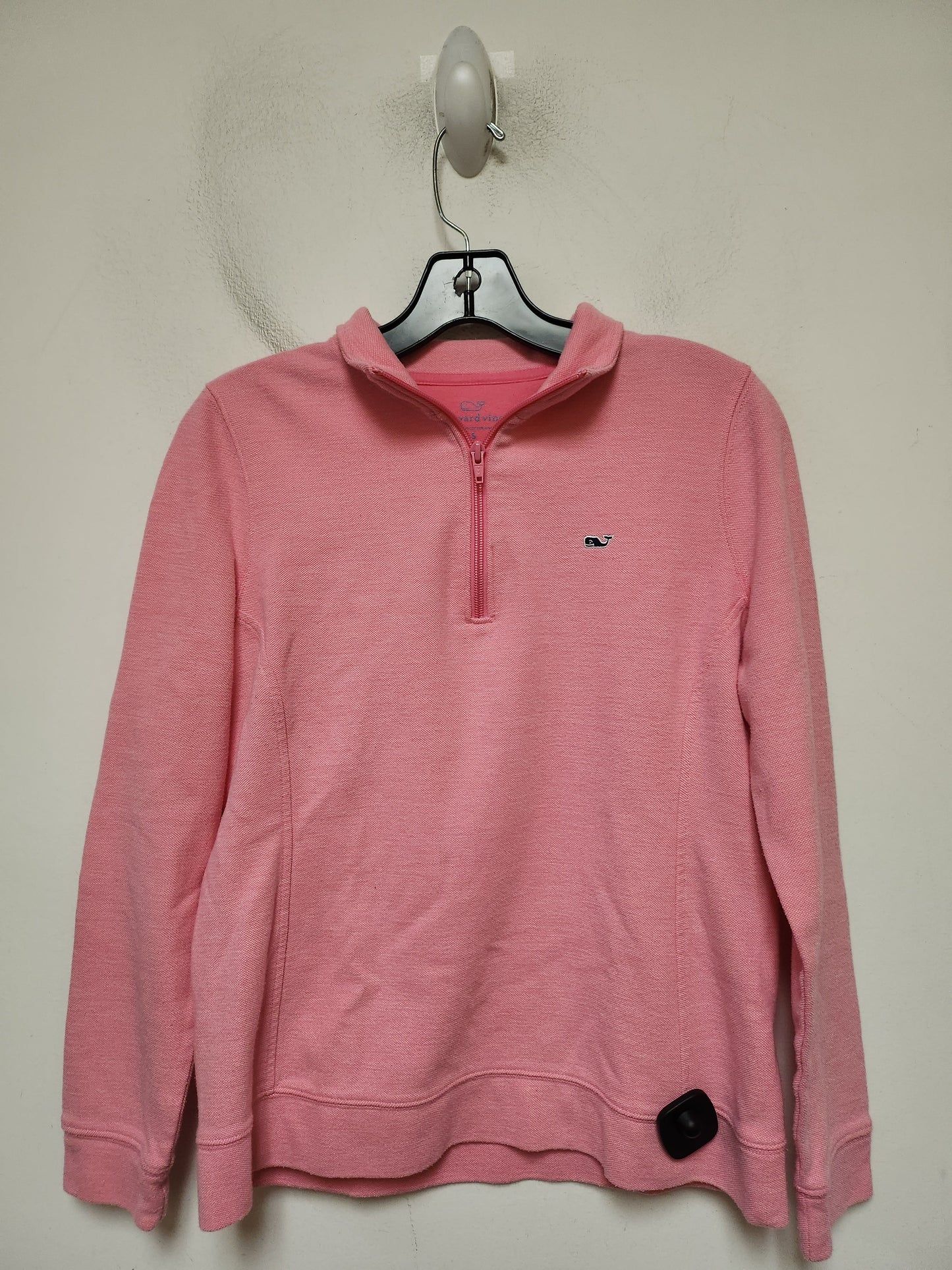 Top Long Sleeve By Vineyard Vines In Pink, Size: S