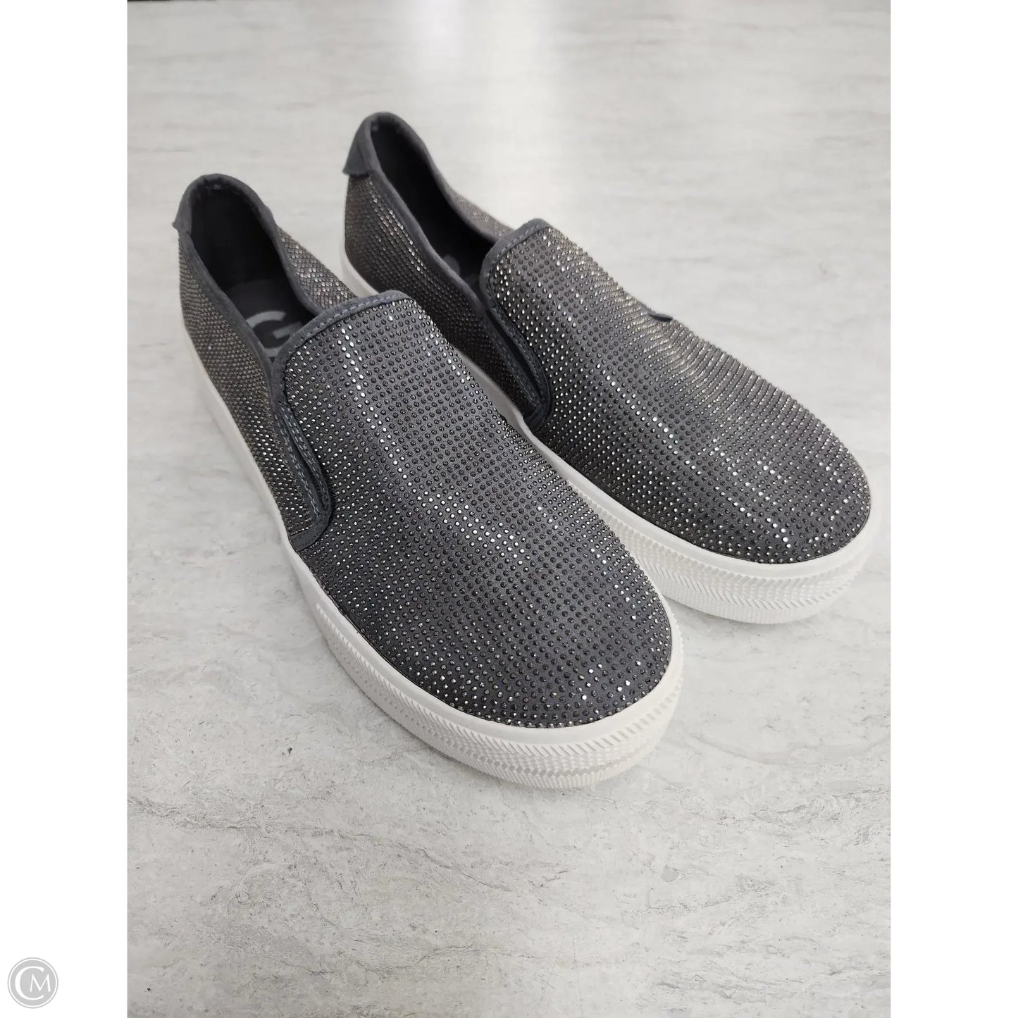 Shoes Flats By Guess In Grey, Size: 11