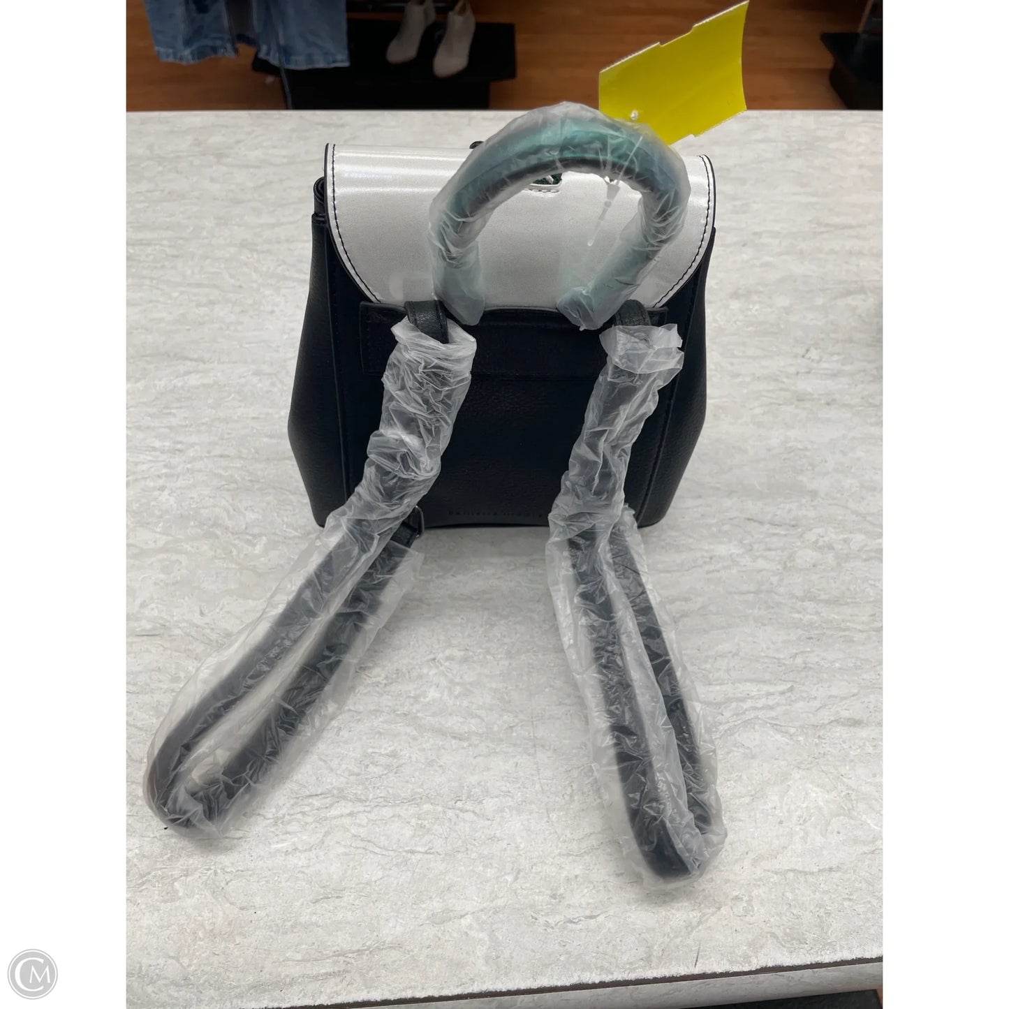 Backpack By Clothes Mentor, Size: Medium