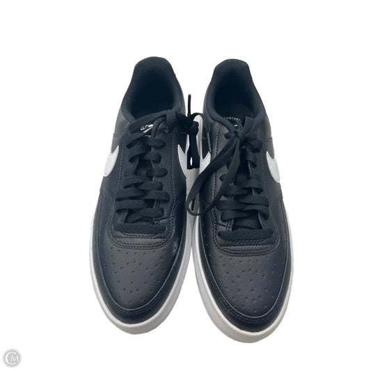 Shoes Sneakers By Nike In Black & White, Size: 9