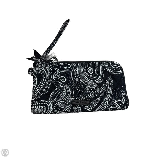 Wristlet By Vera Bradley, Size: Medium