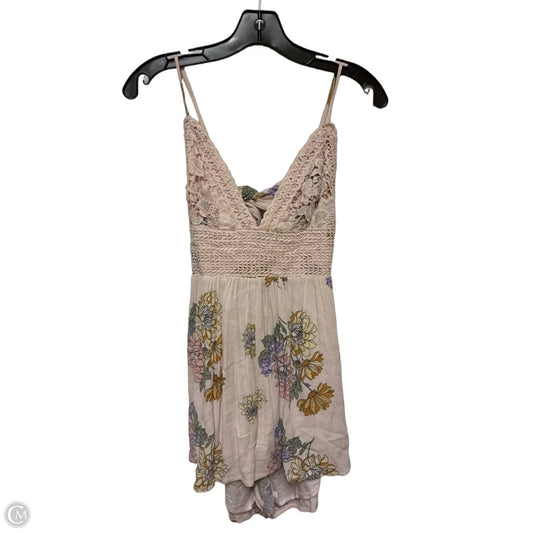Romper By Clothes Mentor In Floral Print, Size: S