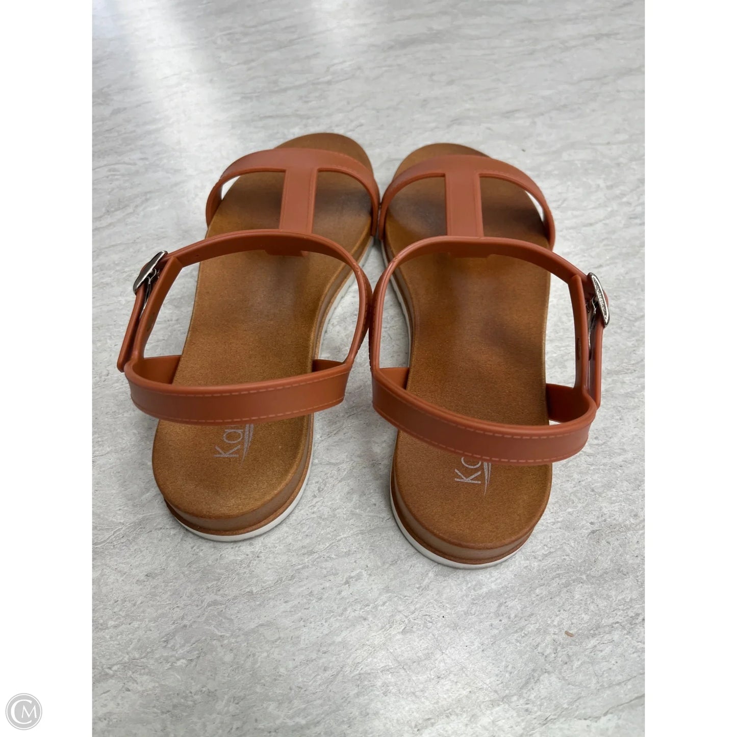Sandals Flats By Clothes Mentor In Brown, Size: 9