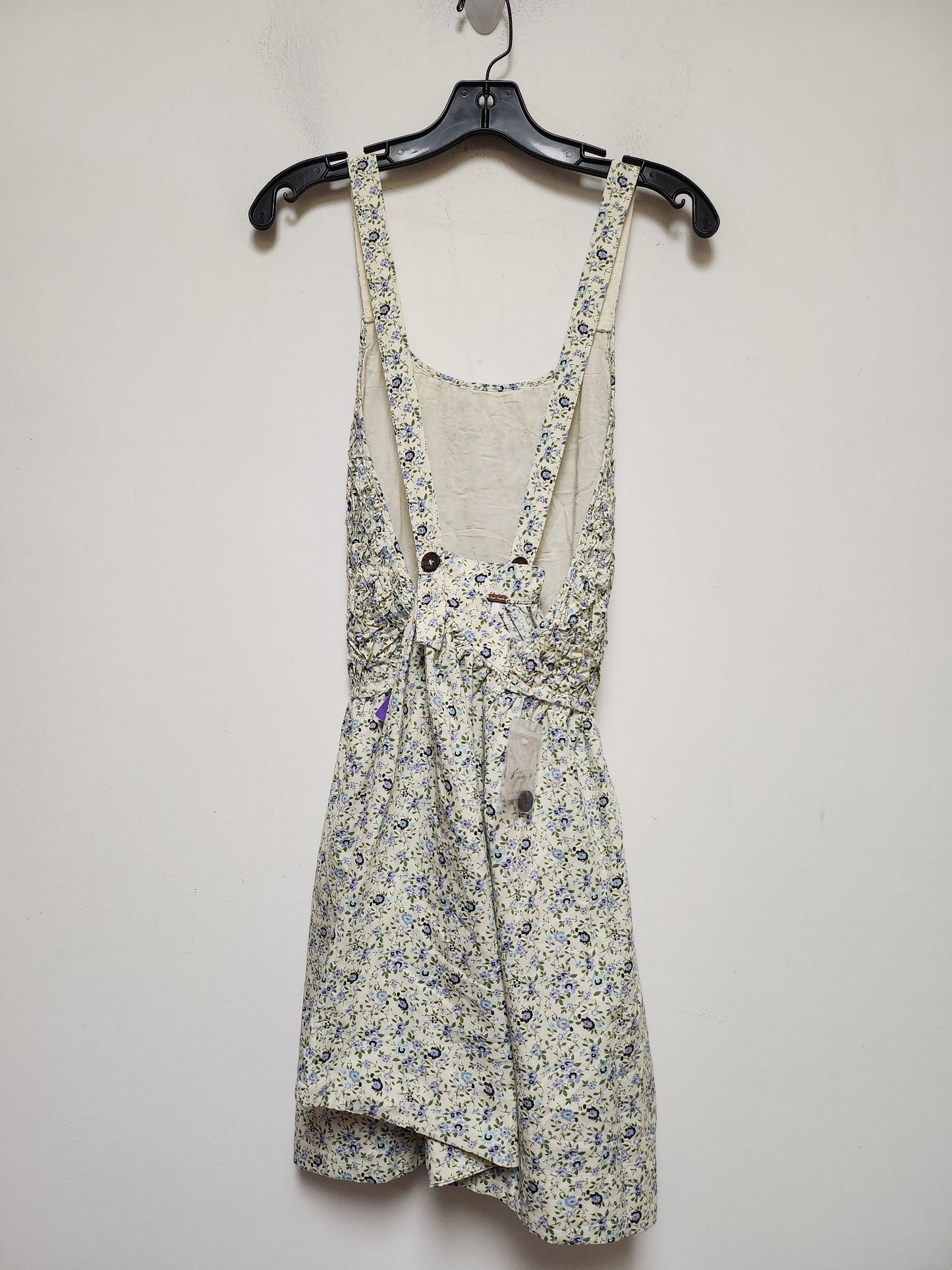 Dress Casual Short By Free People  Size: S