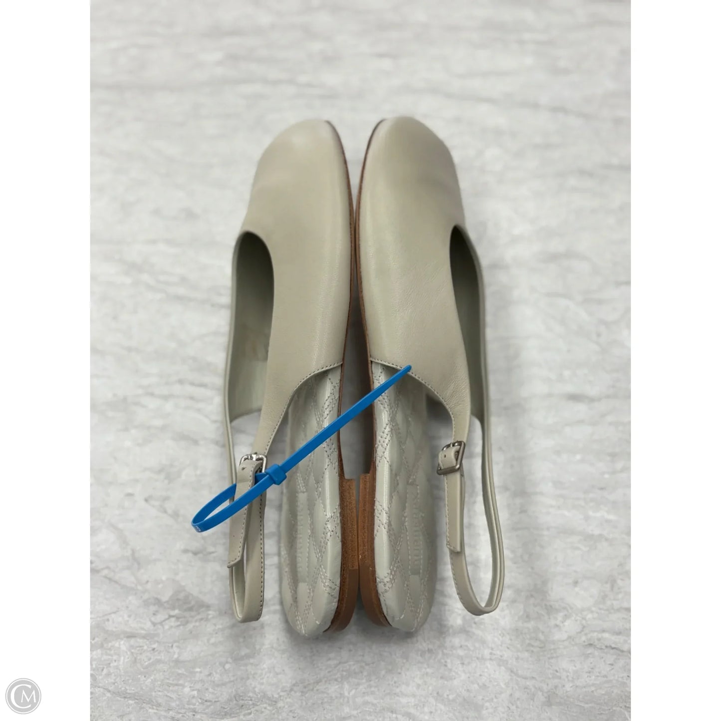 Shoes Luxury Designer By Burberry In Taupe, Size: 9