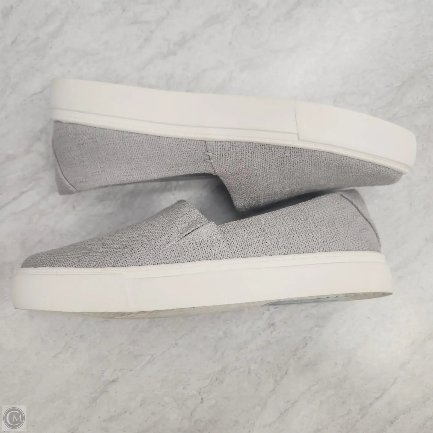 Shoes Flats By Toms In Grey, Size: 6