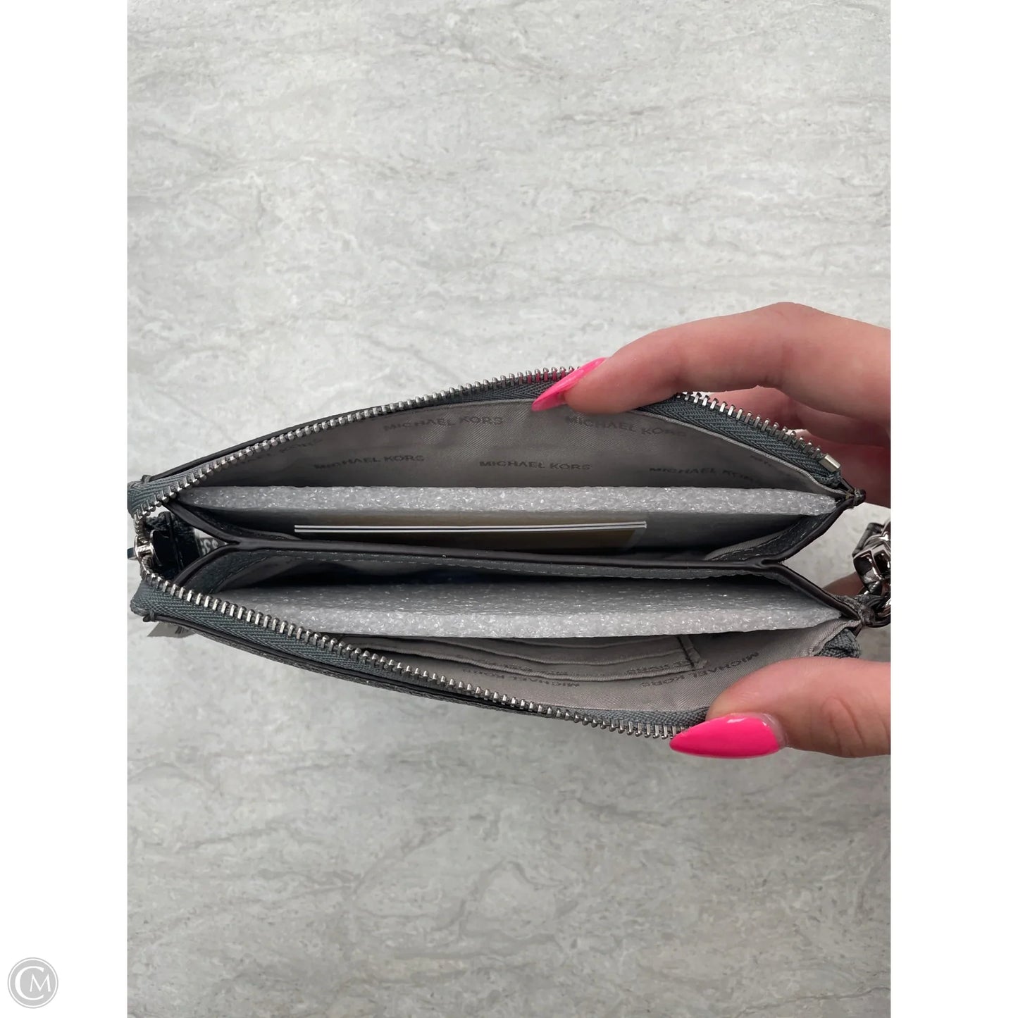 Wristlet By Michael By Michael Kors, Size: Small