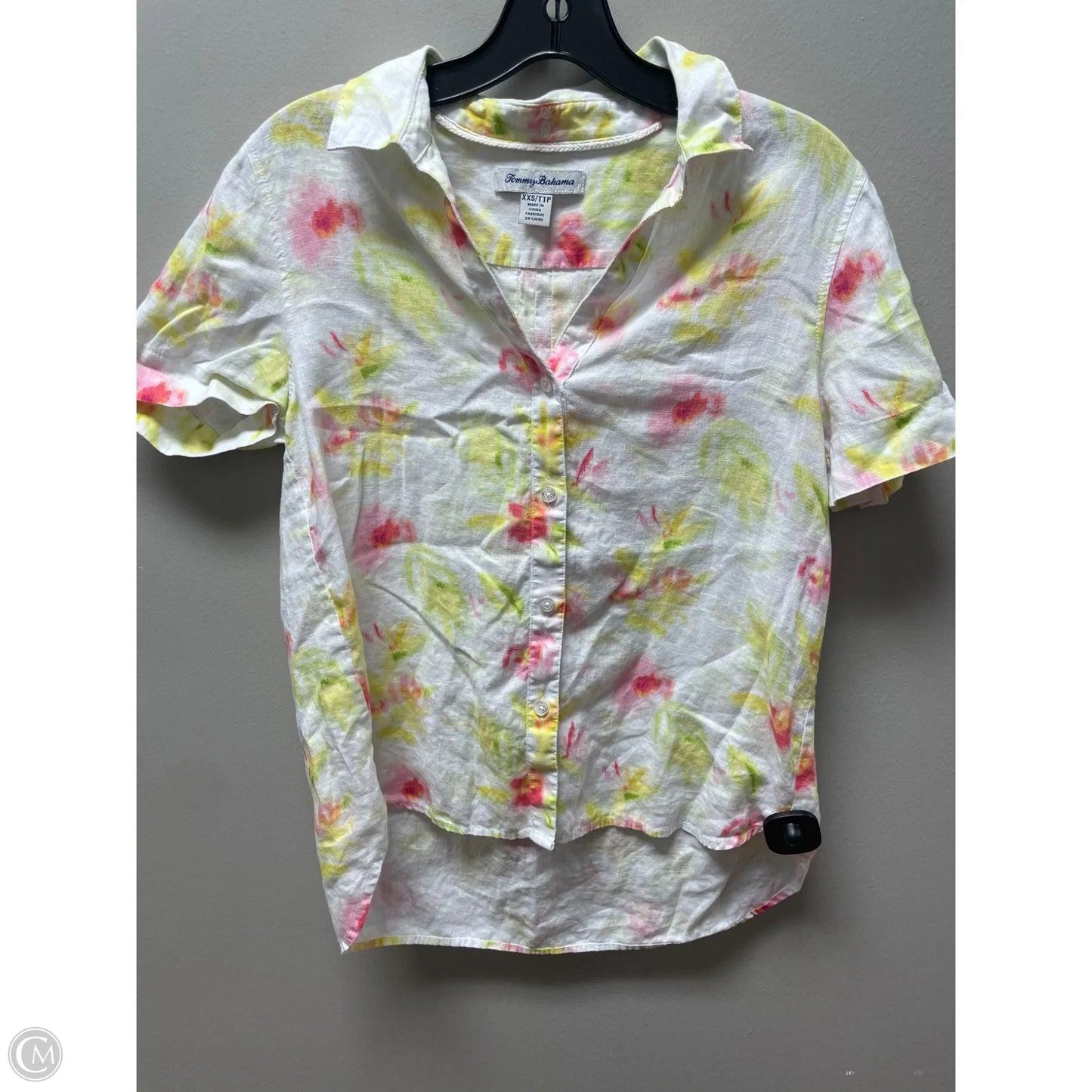 Top Short Sleeve By Tommy Bahama In White & Yellow, Size: Xxs