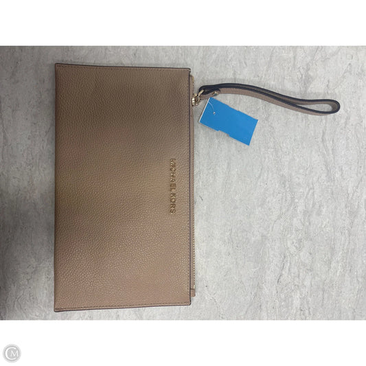 Wristlet Designer By Michael Kors, Size: Large