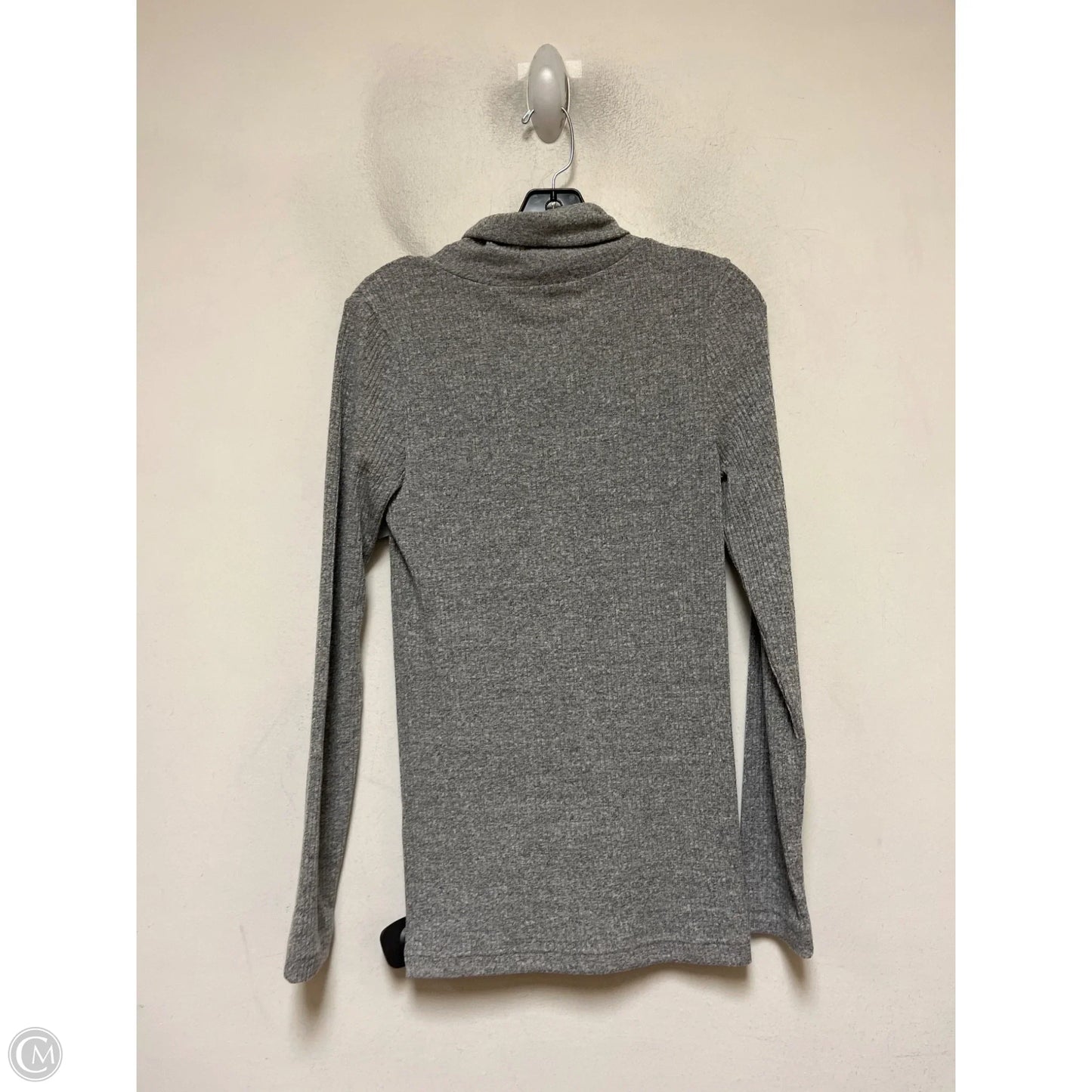 Top Long Sleeve By Banana Republic In Grey, Size: M