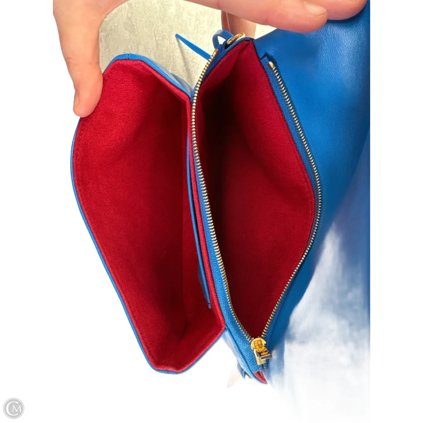 Crossbody Luxury Designer By Louis Vuitton, Size: Small