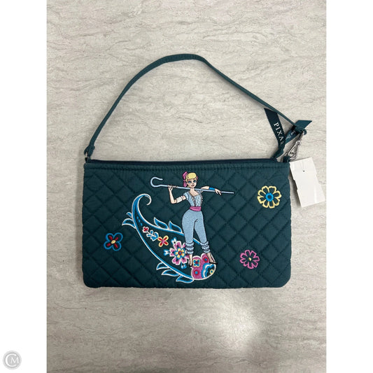 Handbag By Vera Bradley, Size: Small