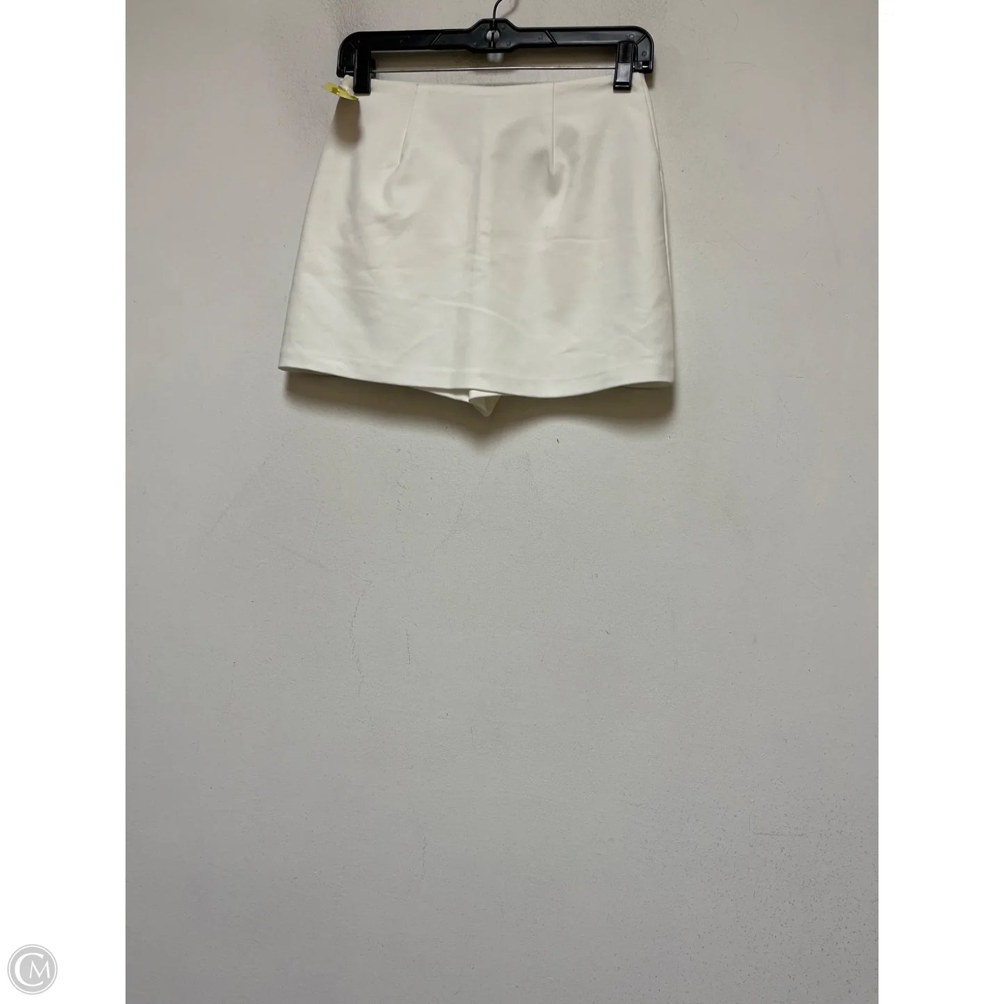 Skort By Endless Rose In White, Size: 0