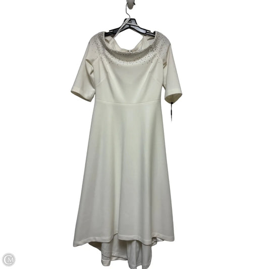 Dress Casual Midi By Calvin Klein In White, Size: S