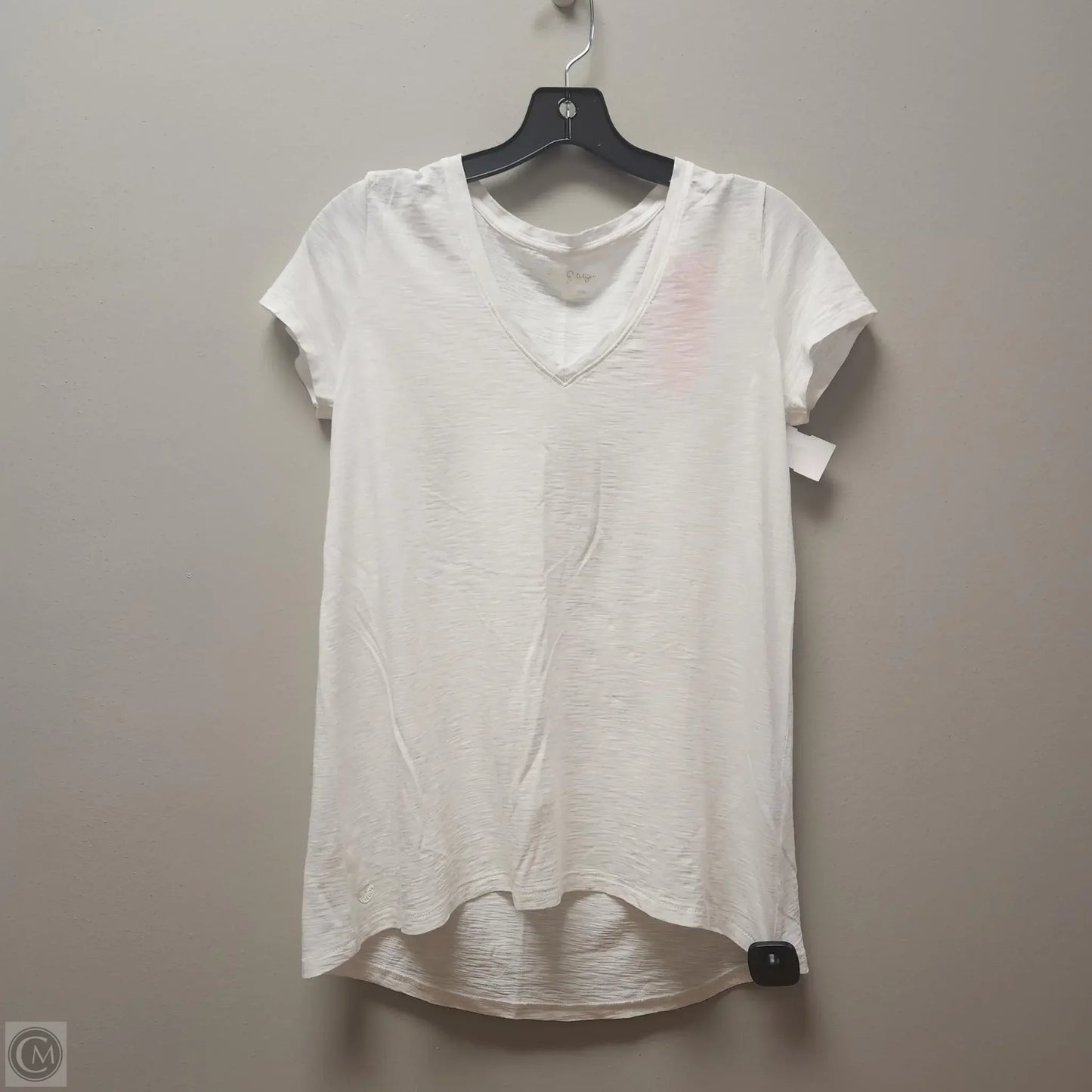 Top Short Sleeve Designer By Lilly Pulitzer In White, Size: Xs