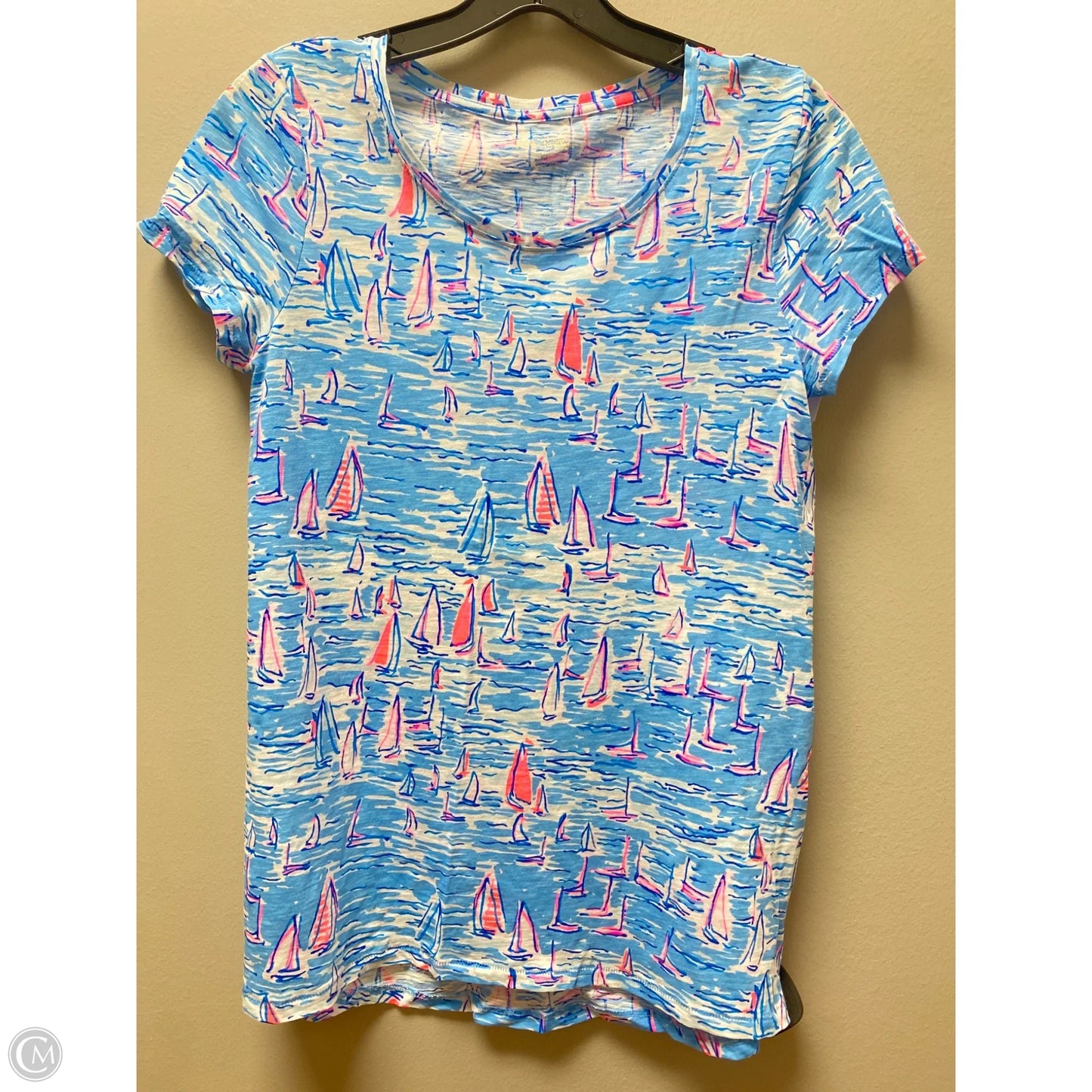 Top Short Sleeve Designer By Lilly Pulitzer In Blue, Size: Xs