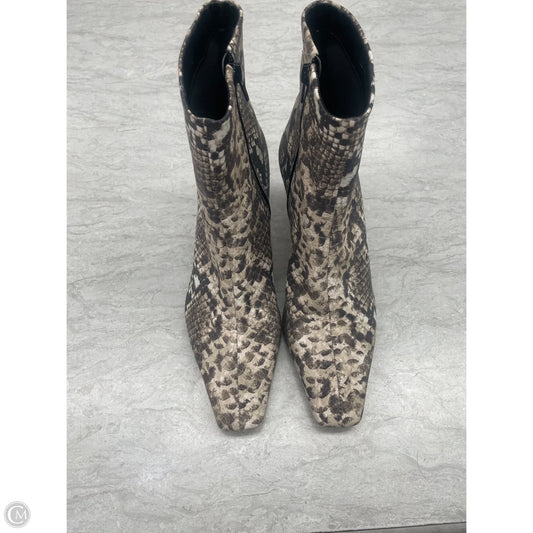 Boots Ankle Flats By Gianni Bini In Snakeskin Print, Size: 9.5