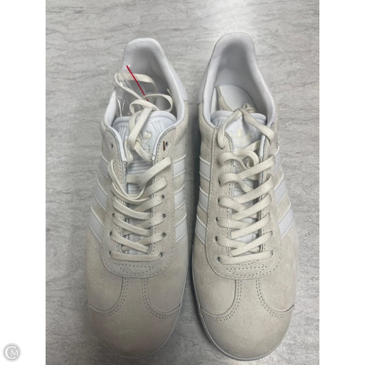 Shoes Sneakers By Adidas In Ivory, Size: 8