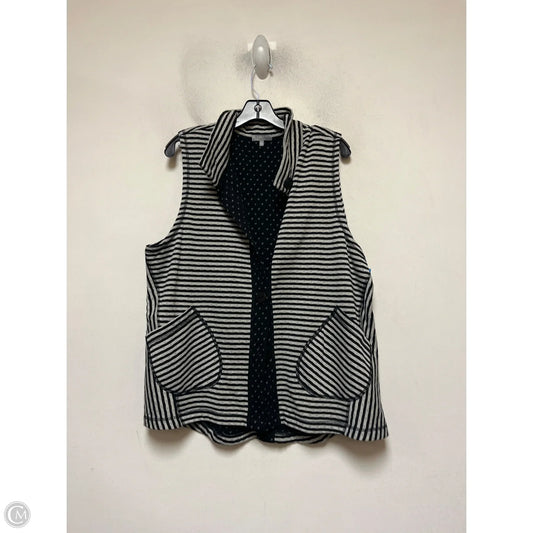 Top Sleeveless By Habitat In Striped Pattern, Size: L