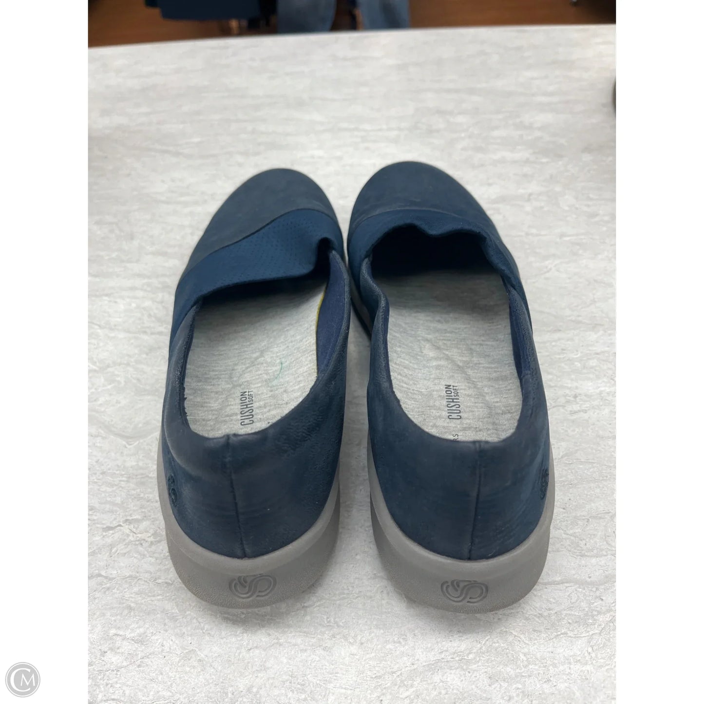 Shoes Flats By Clarks In Navy, Size: 8