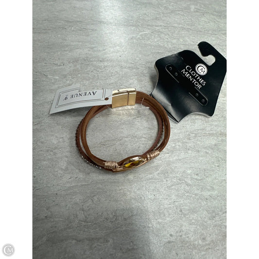 Bracelet Other By Avenue