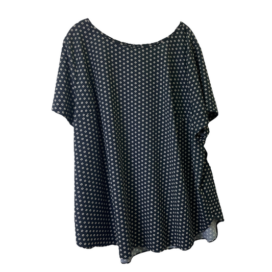 Black Top Short Sleeve Basic By Ava & Viv, Size: 3x