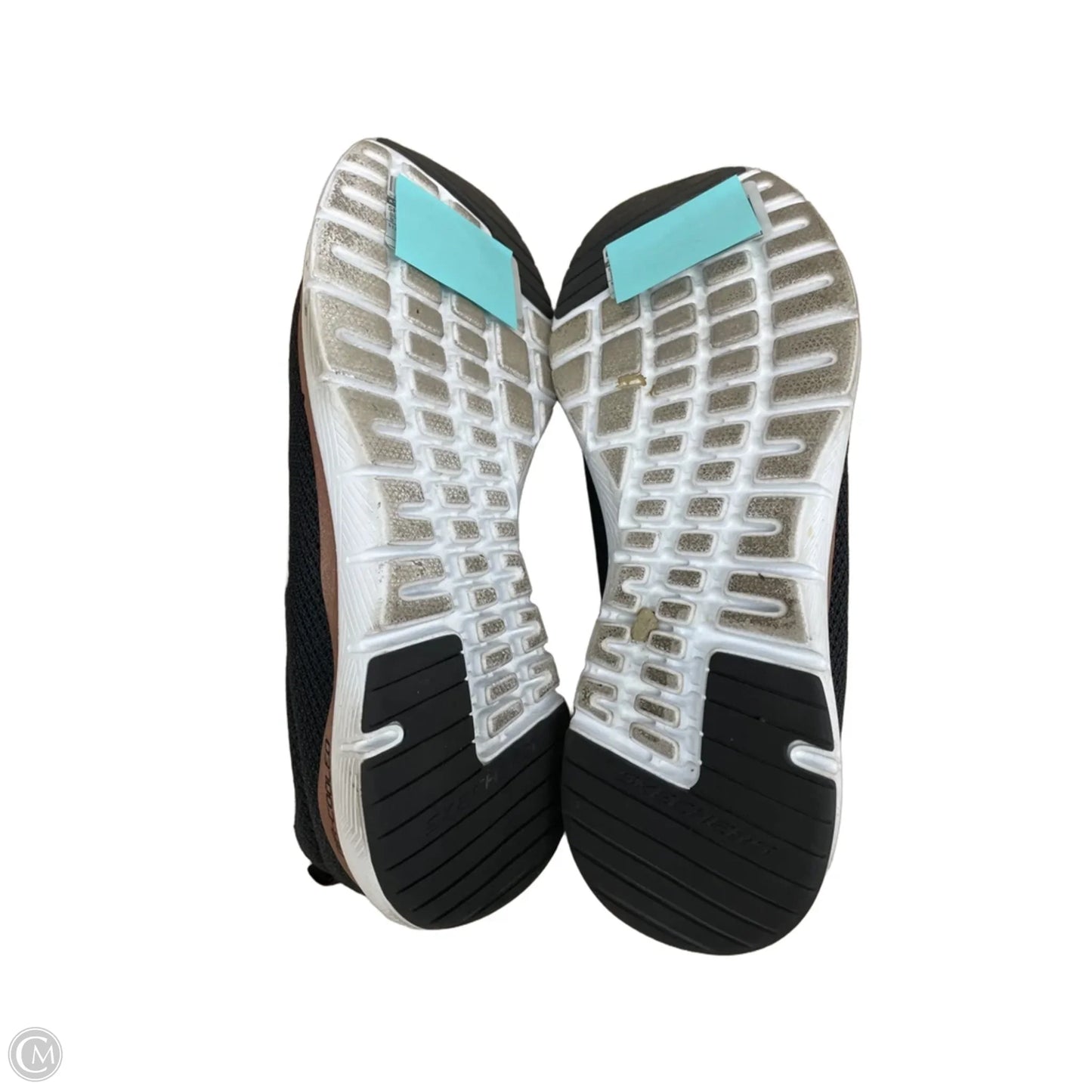 Shoes Sneakers By Skechers In Black & Gold, Size: 8