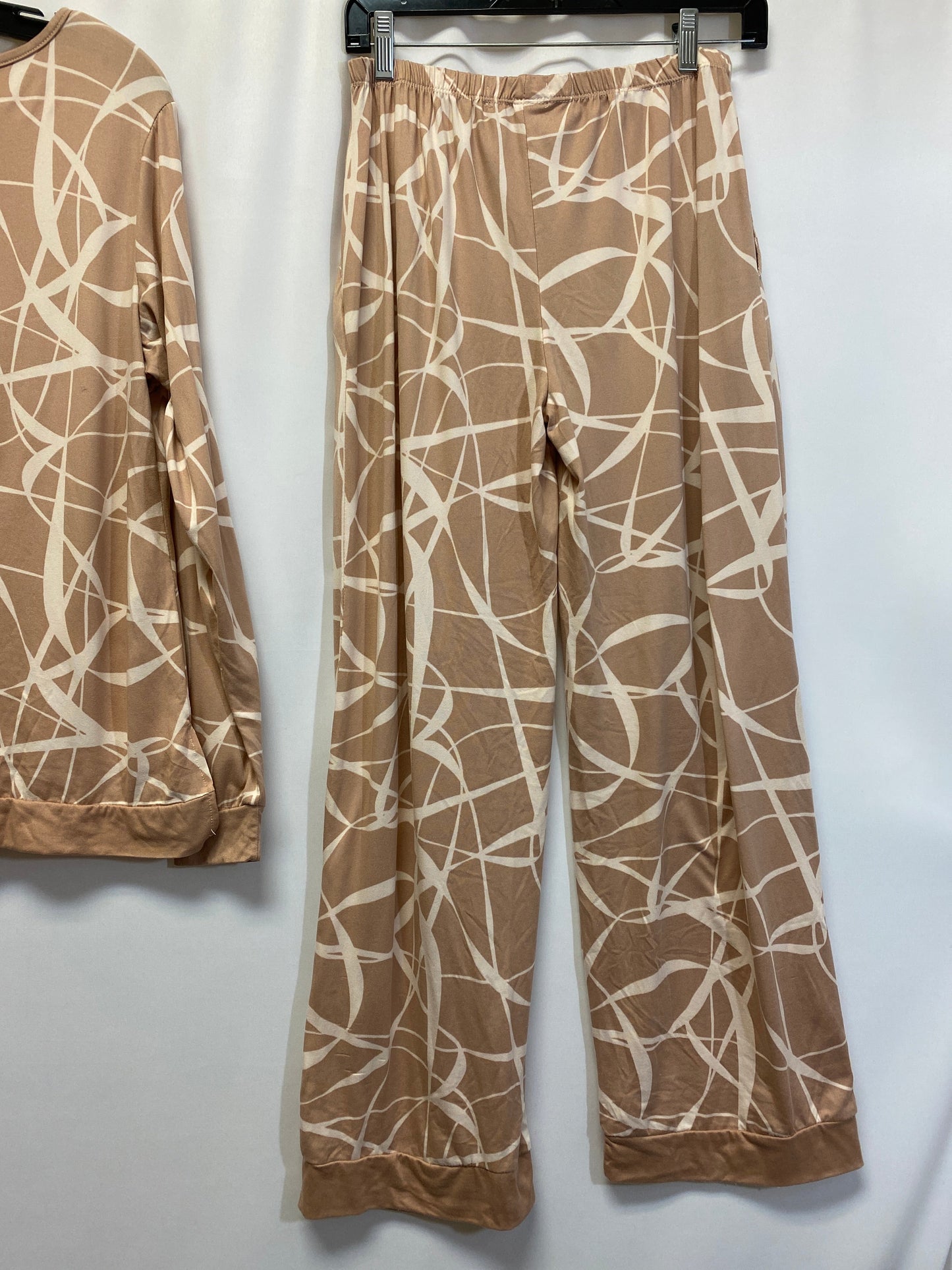 Tan Pajamas 2pc Christian Siriano, Size M