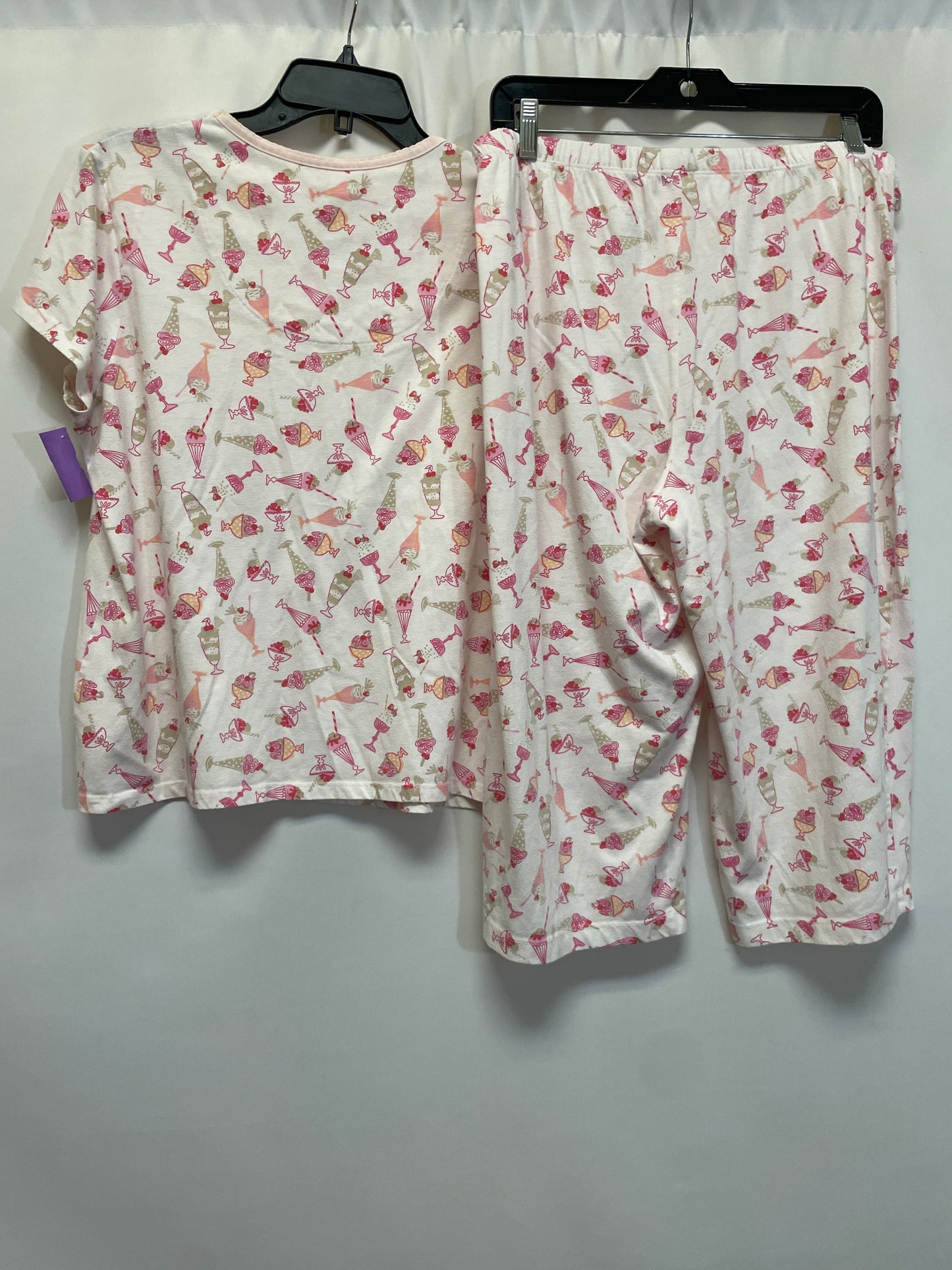 White Pajamas 2pc Clothes Mentor, Size L