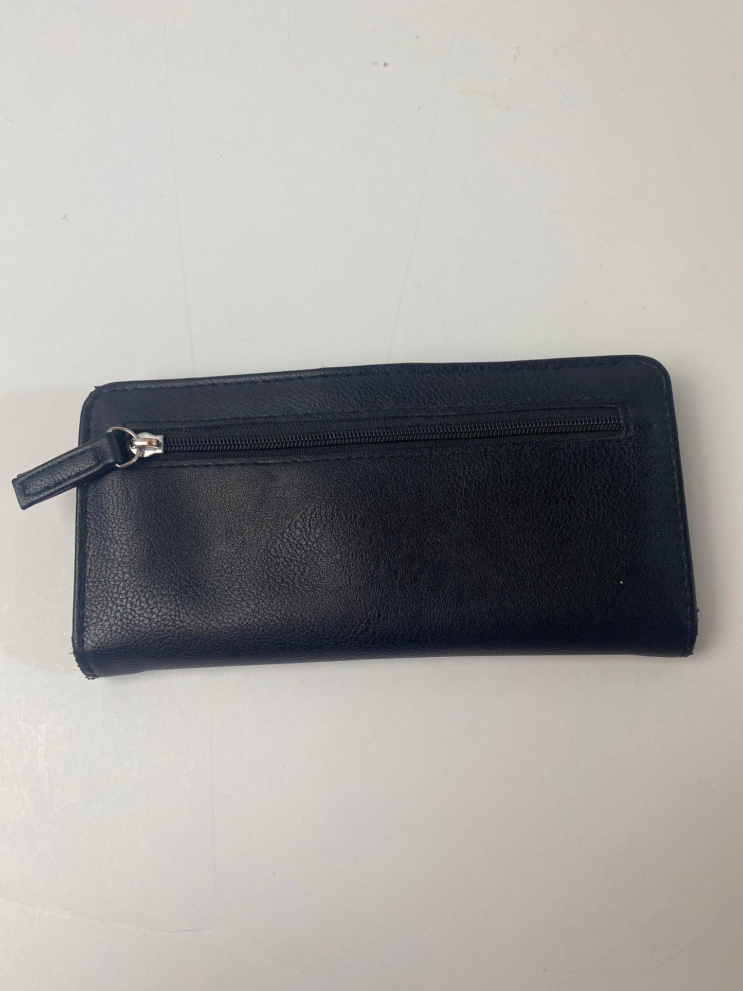 Wallet By Tahari By Arthur Levine, Size: Medium